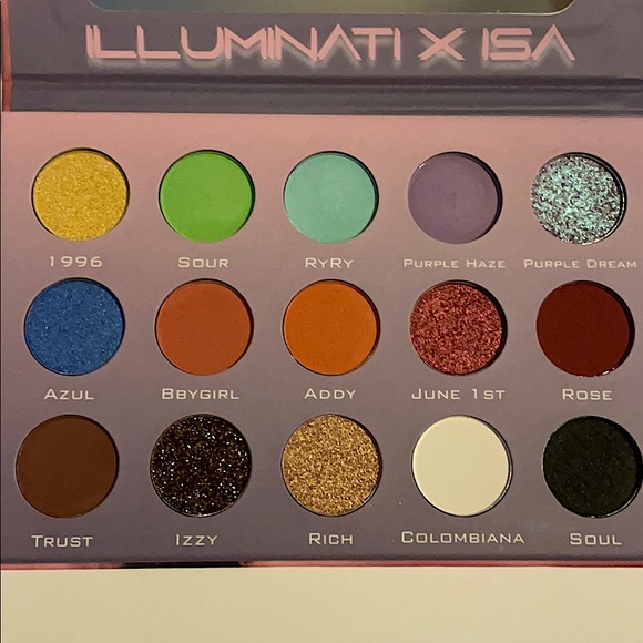 Illuminati X Isa eyeshadow palette - Picture 4 of 5